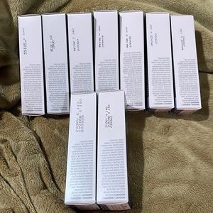 Mary Kay Luminous Foundation & Matte 3D Foundation